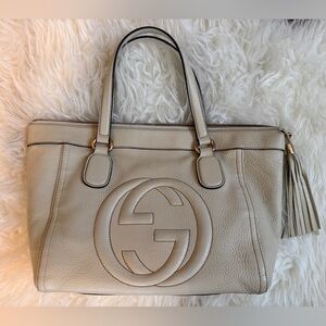 Gucci Cream Leather Soho Tote with Tassel